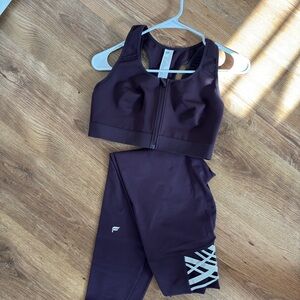 Fabletics Dark Purple Sports Bra and Leggings Set